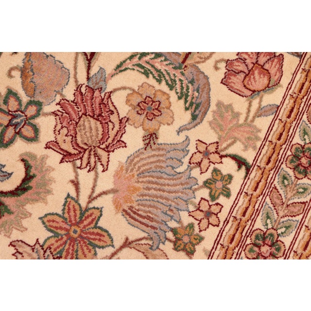 Floral 1990's Pak-Persian Ivory/Pink Wool Rug - 6'0'' X 9'2'' For Sale - Image 4 of 9