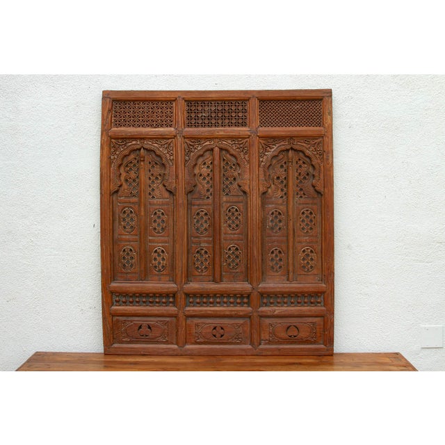 19th Century Rajasthan Lattice Carved Window Palace For Sale - Image 10 of 11