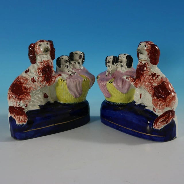 Blue Pair Staffordshire Spaniel and Pups in Wash Baskets For Sale - Image 8 of 13