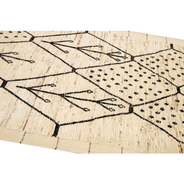 Textile Modern Moroccan Style Handmade Beige Geometric Boho Wool Rug For Sale - Image 7 of 9