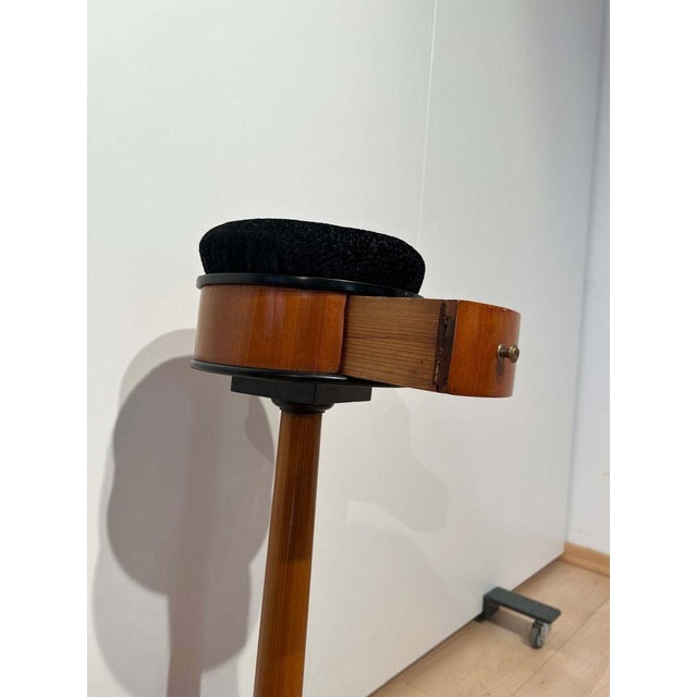 Biedermeier Sewing Stand in Cherrywood, South Germany, 1825 For Sale - Image 9 of 18