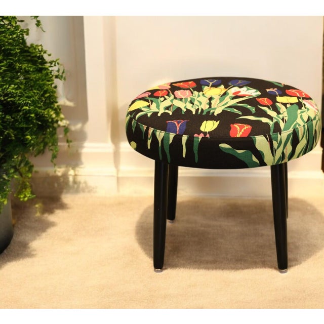 Round Stool in Linen Fabric from Svenskt Tenn, 1960s For Sale - Image 10 of 10