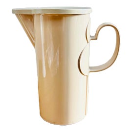 Example of Dansk Pitchers