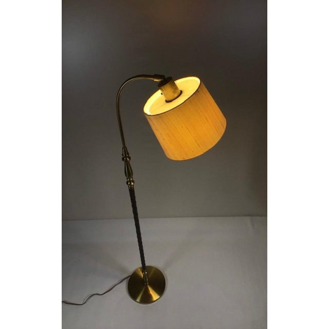 1950s Scandinavian Modern Model 5737 Floor Lamp in Brass and Leather by Einar Bäckström, 1950s For Sale - Image 5 of 18