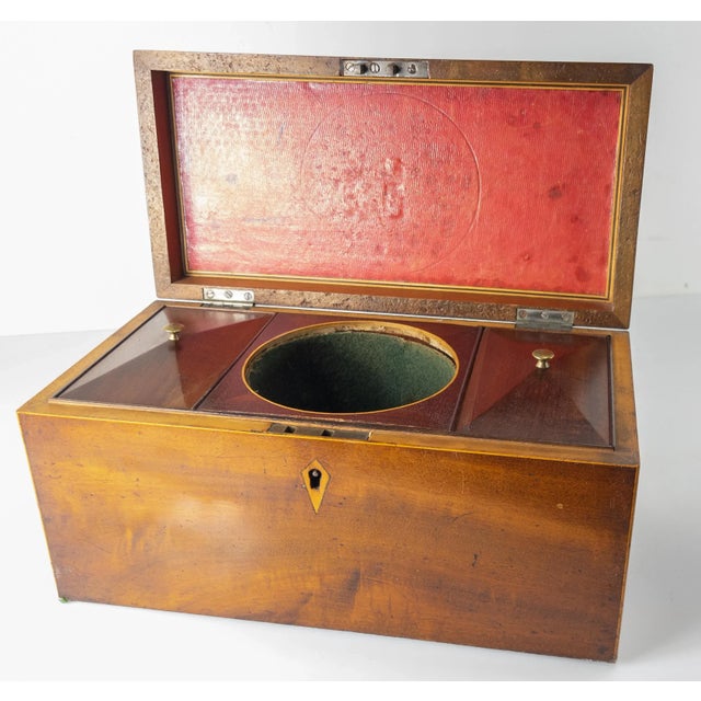 19th Century English Mahogany Rectangular Tea Caddy Box For Sale - Image 10 of 13