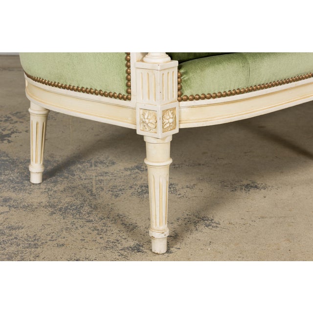French Louis XVI Style Painted Canapé in Moss Green Velvet, Provence For Sale - Image 15 of 18