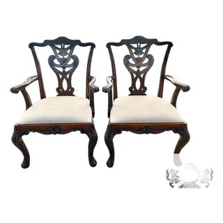 Vtg. Pair of Henredon Chippendale Heavily Carved Solid Mahogany Arm Chairs For Sale