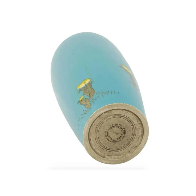 Late 19th Century Antique Meiji Japanese Cloisonne Turquoise Enamel Crane Vase Signed Ota For Sale - Image 5 of 7