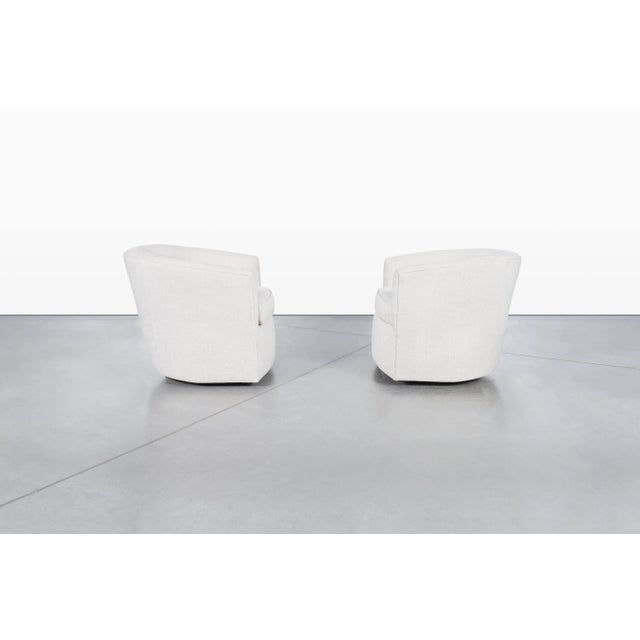 Milo Baughman Mid-Century Modern Barrel Walnut Swivel Lounge Chairs After Milo Baughman, 1960s For Sale - Image 4 of 12