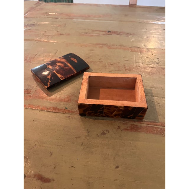 Vintage Handmade Tortoiseshell-Style Veneer & Wood Keepsake Box For Sale - Image 10 of 12