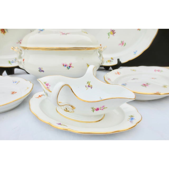 Meissen Porcelain Meissen Scattered Flowers Service Pieces- 6 Pieces For Sale - Image 4 of 11