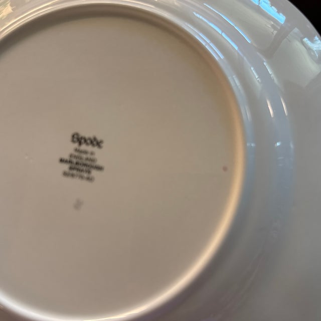 1990s 1990s Spode Marlborough Sprays “Tulip” S2/6770-Ao Plate For Sale - Image 5 of 5