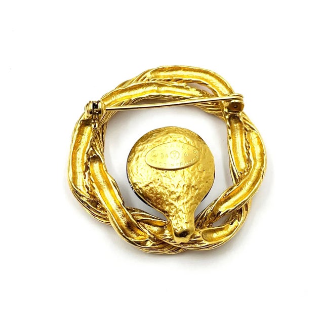 Contemporary Chanel Vintage Gold Plated CC Blue Stone Rope Wreath Brooch For Sale - Image 3 of 3