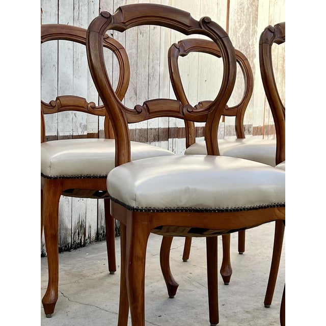 Mid 19th Century Antique Rococo Revival Style Dining Chairs in Mahogany, 1860, Set of 4 For Sale - Image 5 of 8