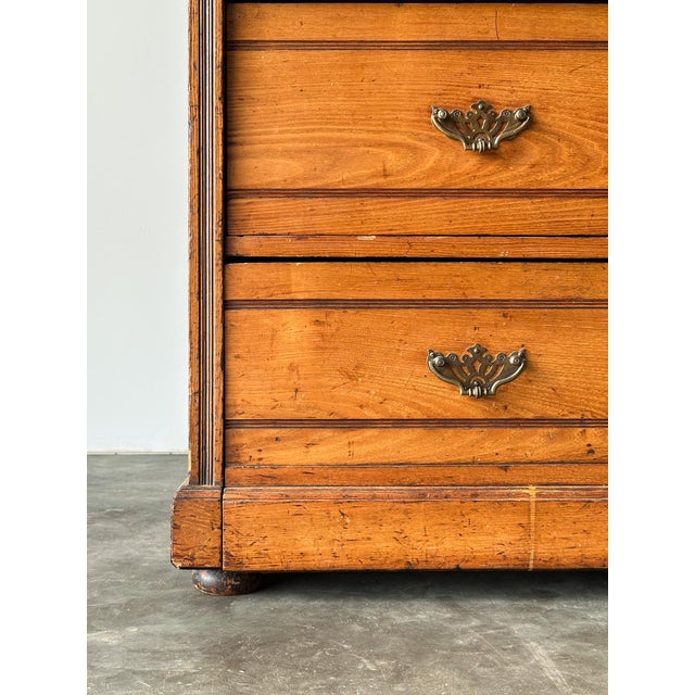 Jas Shoolbred & Co. Ash Chest of Drawers, England, 19th Century For Sale In Greensboro - Image 6 of 18