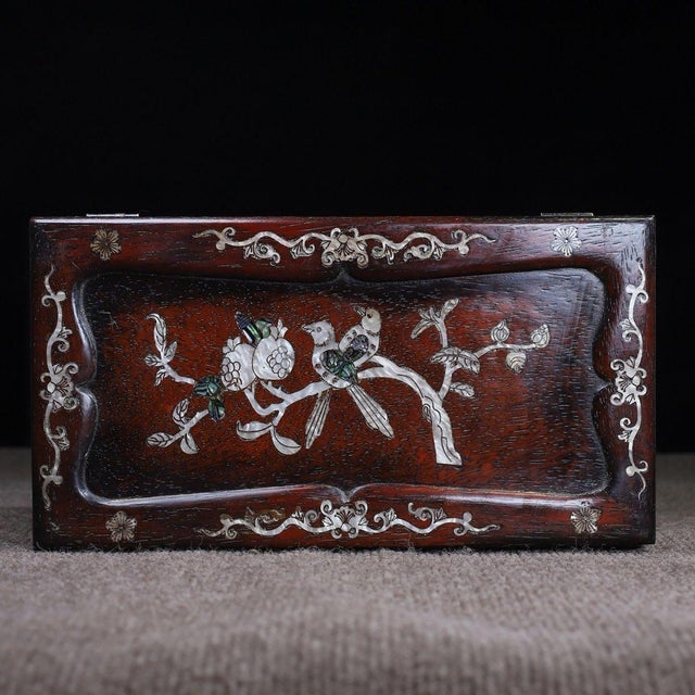 Vintage Zitan Wood Box With Mother-of-Pearl Bird & Pomegranate Inlay For Sale In Los Angeles - Image 6 of 9