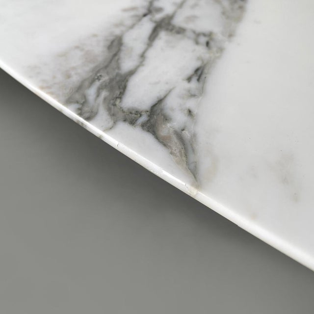 Italian White Marble Dining Table by Eero Saarinen for Knoll, 2010s For Sale - Image 9 of 18