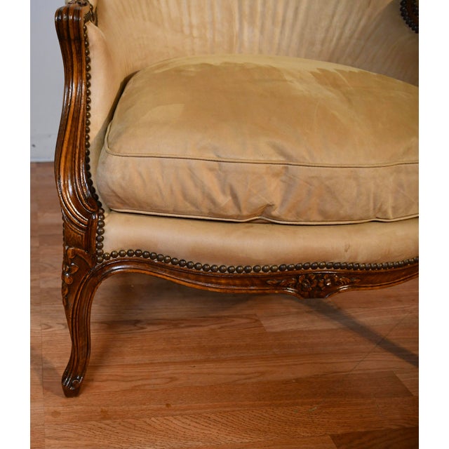 1900 Antique French Louis XV Hand Carved Walnut Living Room Chair / Used Fabric For Sale - Image 6 of 18