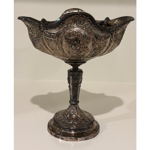 Traditional Antique Barbour International Silver-Plated Repousse Pedestal Compote Centerpiece For Sale - Image 3 of 13