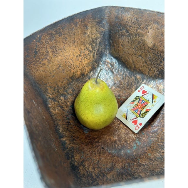 Mid 19th Century Arts & Crafts Hand Hammered Raised Copper Bowl Large Art Deco MCM Brutalist For Sale - Image 11 of 18