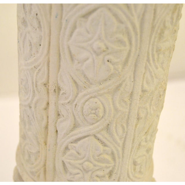 Ornate Neoclassical Style Hand-Carved Concrete Sculpture Stand Column Italy 1970 For Sale - Image 14 of 15