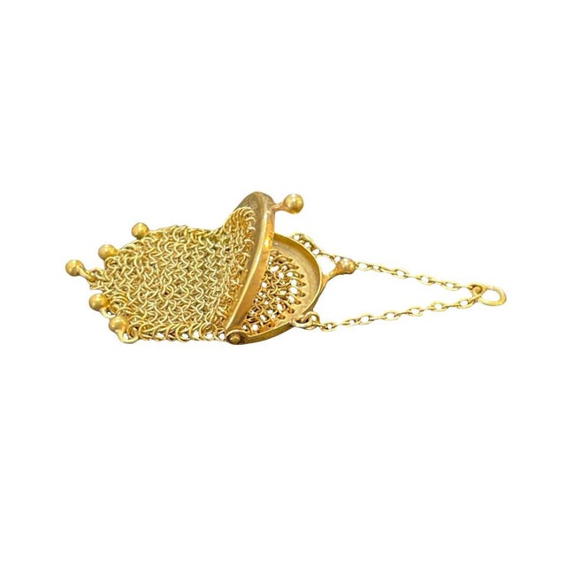 Modern Vintage 14k Yellow Gold Chain Mesh Purse Charm Pendant For Sale - Image 3 of 3