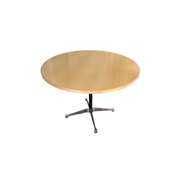 Eames Round Table by Charles & Ray Eames for Herman Miller – Mid-Century Modern Bistro Table With Contract Base For Sale - Image 6 of 12
