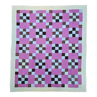 Vintage American Amish “Nine Patch” Hand-Stitched Patchwork Quilt, 67" X 80" For Sale