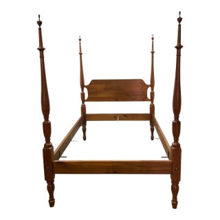 Vintage Traditional Chippendale Style Solid Maple Full Size Four Poster Bed For Sale