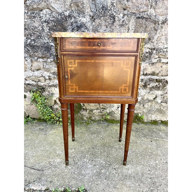Louis XVI Bedside Table in Marble and Ceramic For Sale - Image 16 of 16