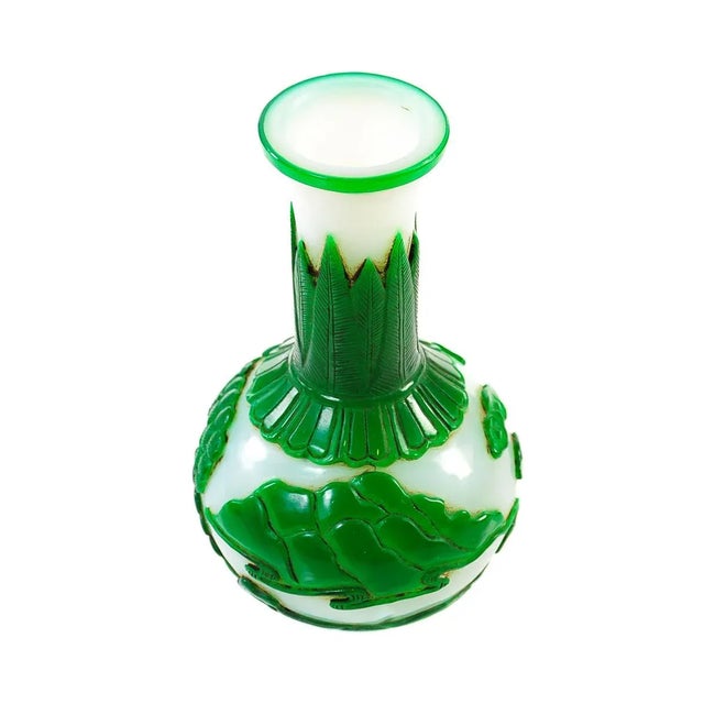 Chinese Antique 9" Green & White Pecking Vase For Sale In Los Angeles - Image 6 of 7