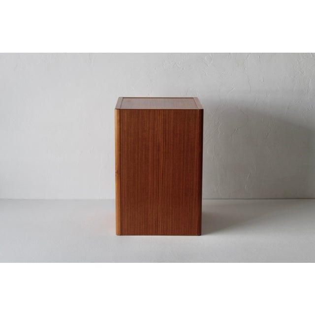 1970s 1970s FBJ Møbler Danish Scandinavian Modern Teak Pedestal Plant Stand End Side Table For Sale - Image 5 of 17