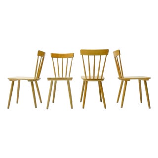 Spindle Chairs from Victoria-Möbel, Set of 4 For Sale