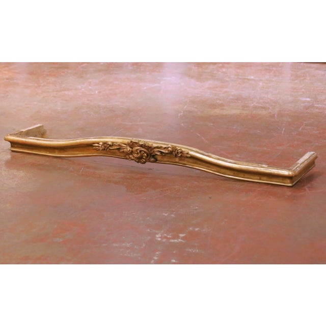 19th Century French Louis XV Carved Giltwood Canapé De Lit Crest For Sale In Dallas - Image 6 of 9