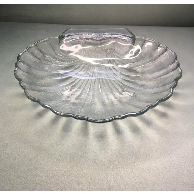 A charming pair of textured glass seashell serving bowls in very good condition.