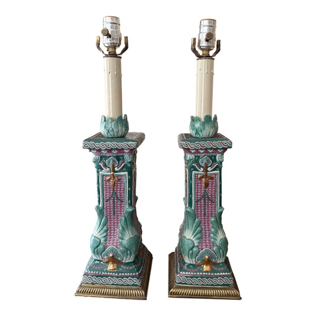 Pair of Vintage Ceramic Table Lamps Cabbage Leaf Motif Pink and Green Hollywood Regency Style For Sale