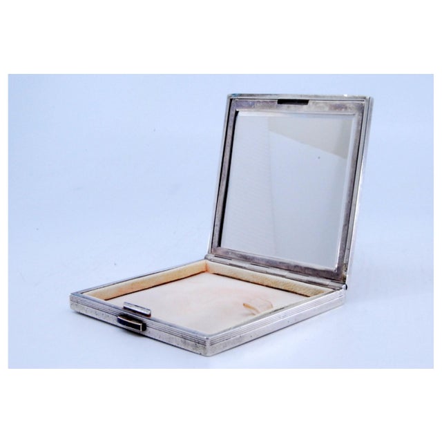 Toiletry Box in Fluted Gold and Silver For Sale - Image 9 of 11