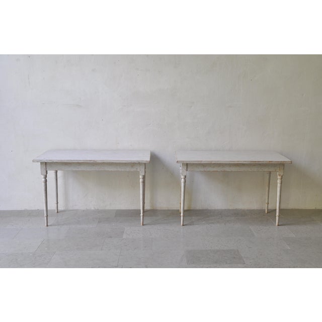 Gustavian (Swedish) Swedish 1840s Light Gray Painted Side Tables with Distressed Finish - A Pair For Sale - Image 3 of 7
