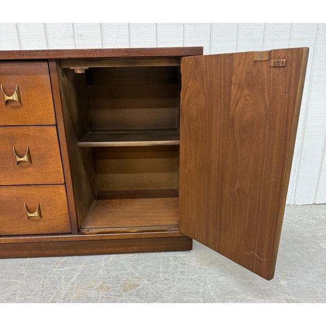 Mid-Century Modern Broyhill Brasilia Sideboard For Sale - Image 11 of 13