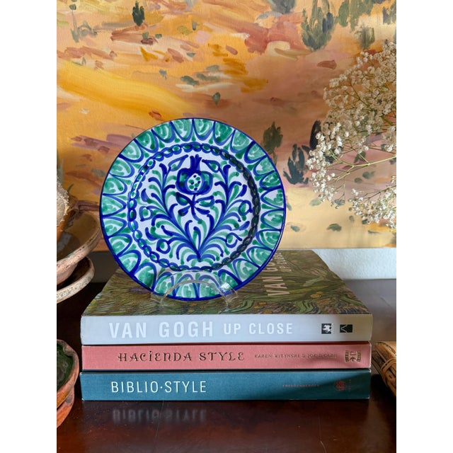 Late 20th Century Vintage Granada Spanish Fajalauza Blue/Green Pomegranate Plate For Sale - Image 5 of 5