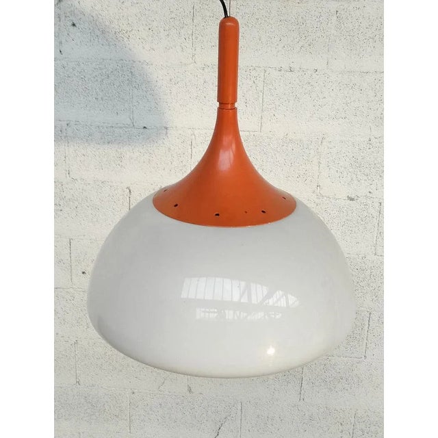 1970s Orange Pendant Lamp by Elio Martinelli for Martinelli Luce, 1970s For Sale - Image 5 of 11