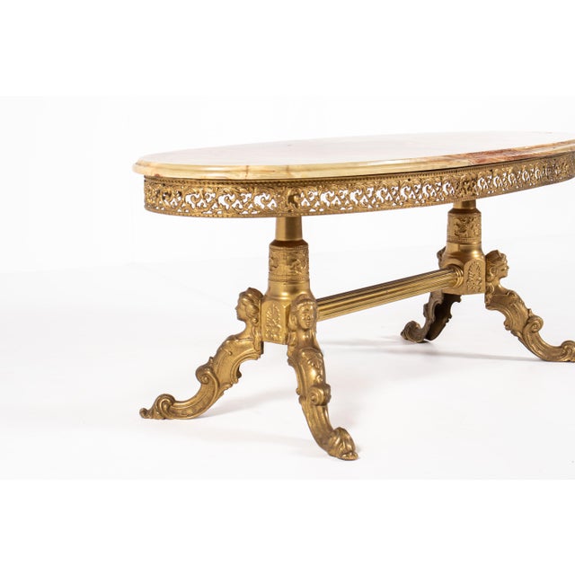 Vintage Hollywood Regency Oval Onyx Coffee Table with Gilt Brass Base, France, 1960s For Sale - Image 3 of 16