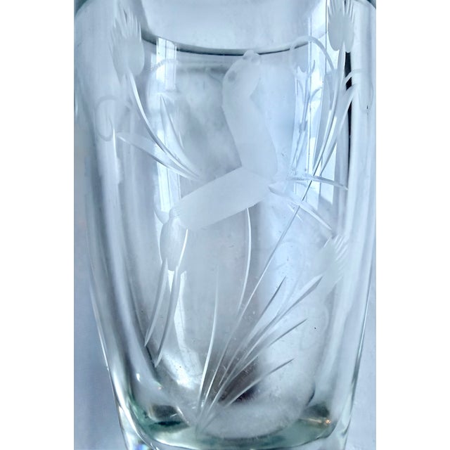 Early 20th Century Vintage Art Deco Leaping Gazelle Crystal Vase For Sale - Image 5 of 8