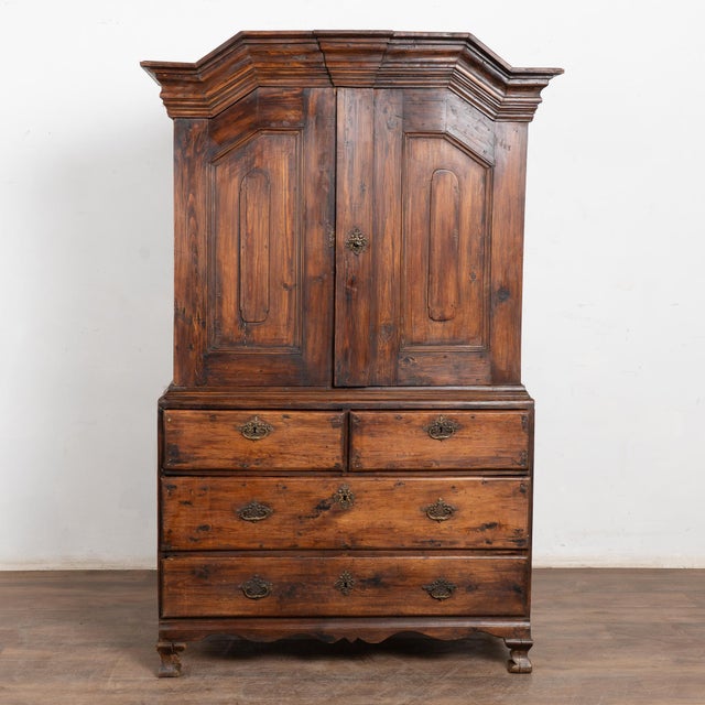 Traditional Mid-19th Century Swedish Pine Cabinet For Sale - Image 3 of 13
