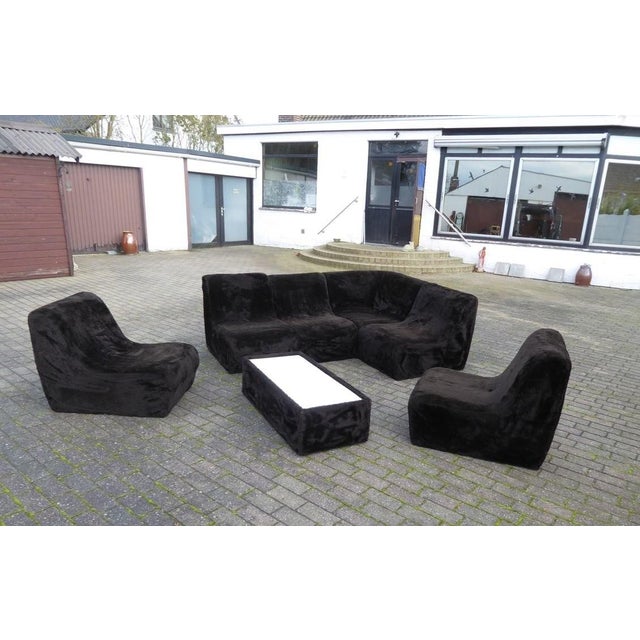 Modular Plush Fabric Sofa Set with Table, 1970s, Set of 7 For Sale - Image 10 of 10