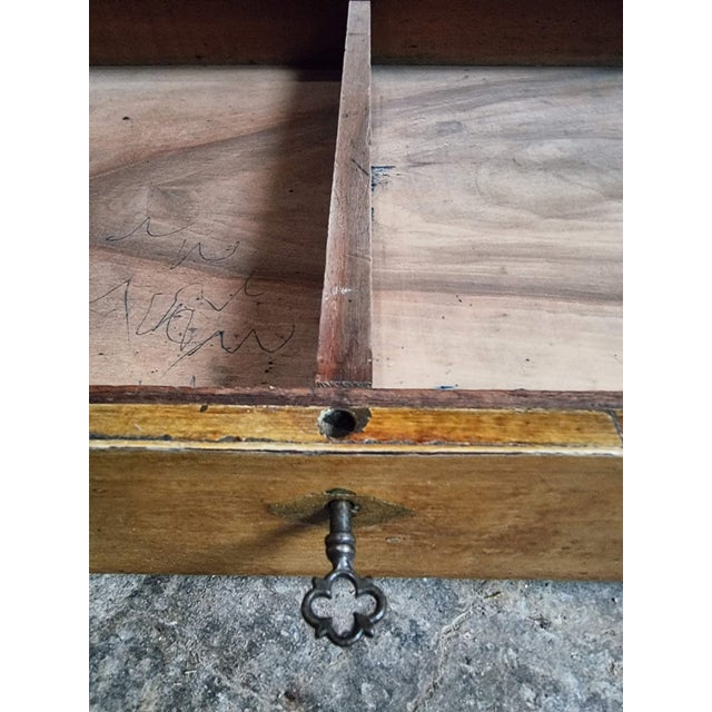 Antique Optician's Table Display Cabinet in Walnut with Roll Top, France, Early 1900s For Sale - Image 10 of 18