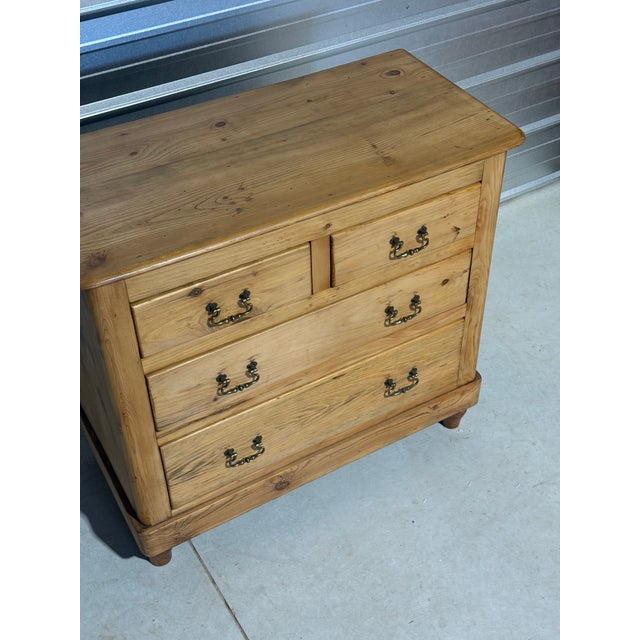 Antique Pine Two Over Two Drawers - Chest of Drawers From England For Sale - Image 4 of 18