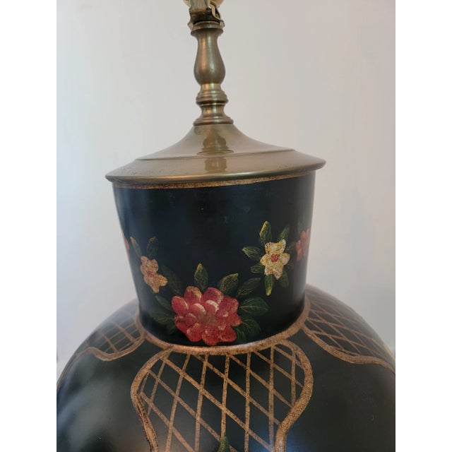 Chinoiserie Style Classic Large-Scale Table Lamp For Sale In Miami - Image 6 of 8