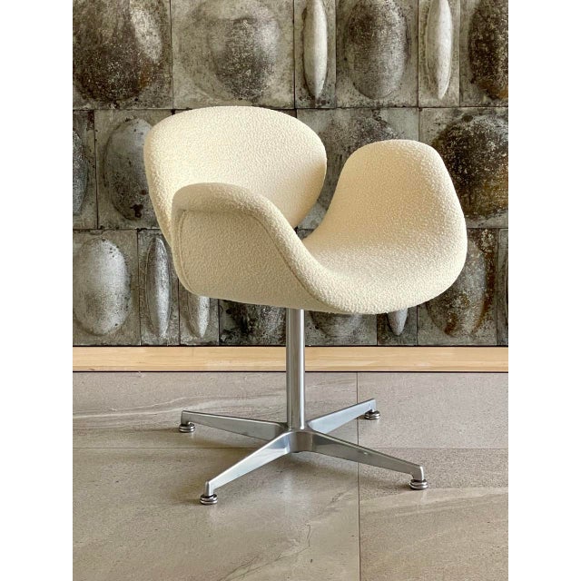 Cream Little Tulip Chair by Pierre Paulin for Artifort, 1960s For Sale - Image 8 of 18