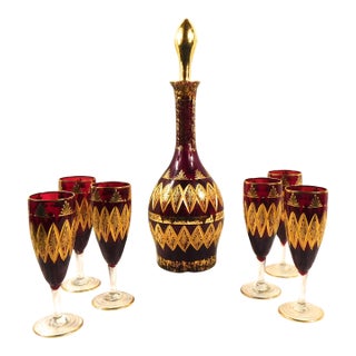 1950s Red Decanter With Gold Trim and Six Matching Glasses For Sale
